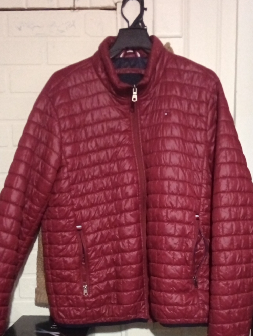Tommy Hilfiger Light Puffer Jacket Size Large